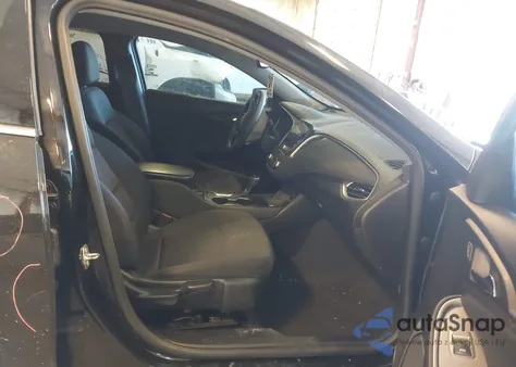 2020 Chevrolet Malibu Fwd Ls z USA, uszkodzony, nr VIN 1G1ZB5ST2LF154385